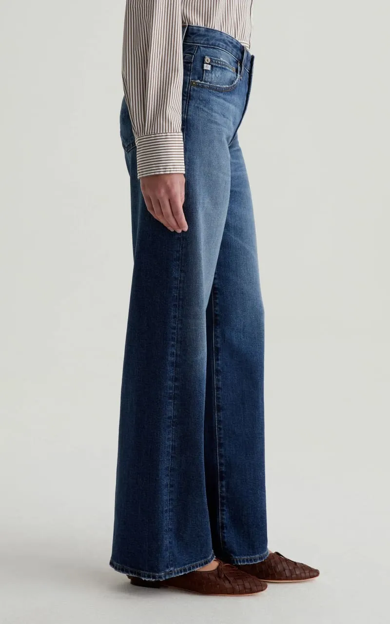 AG Jeans- Adria Low Rise Wide Leg Jeans in 10 Years Exposure