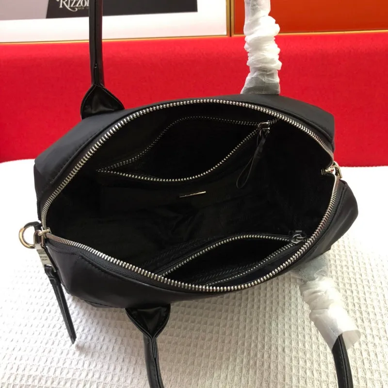 Arrivals Bags 1058 - New Seamless support Sturdy - CC