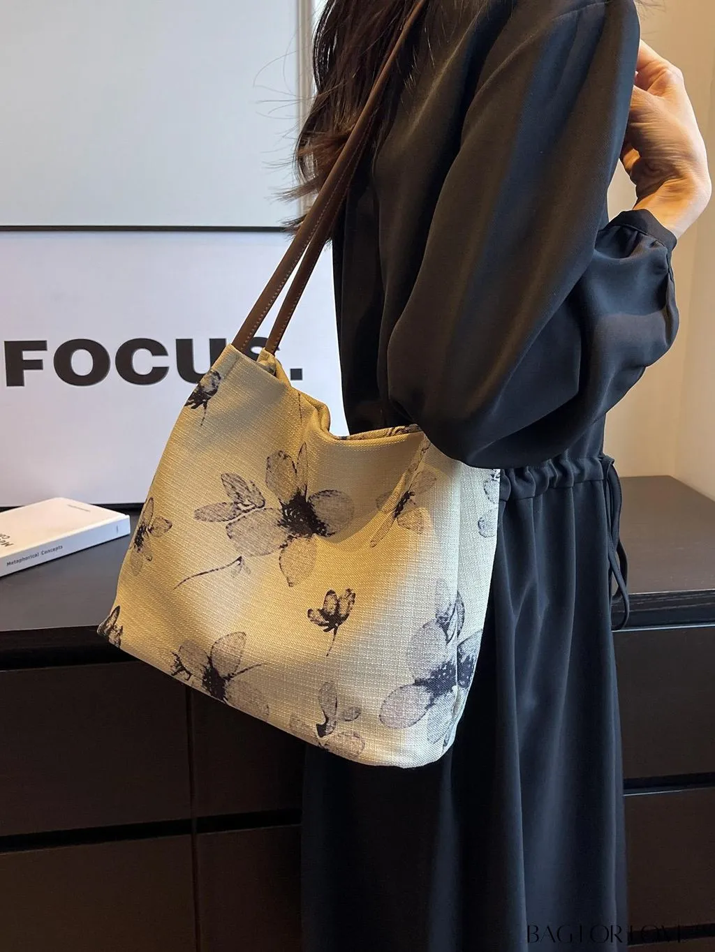 BagForLove - Floral Embroidered Hobo Bag: Chic Graphic Design & Intricate Detail