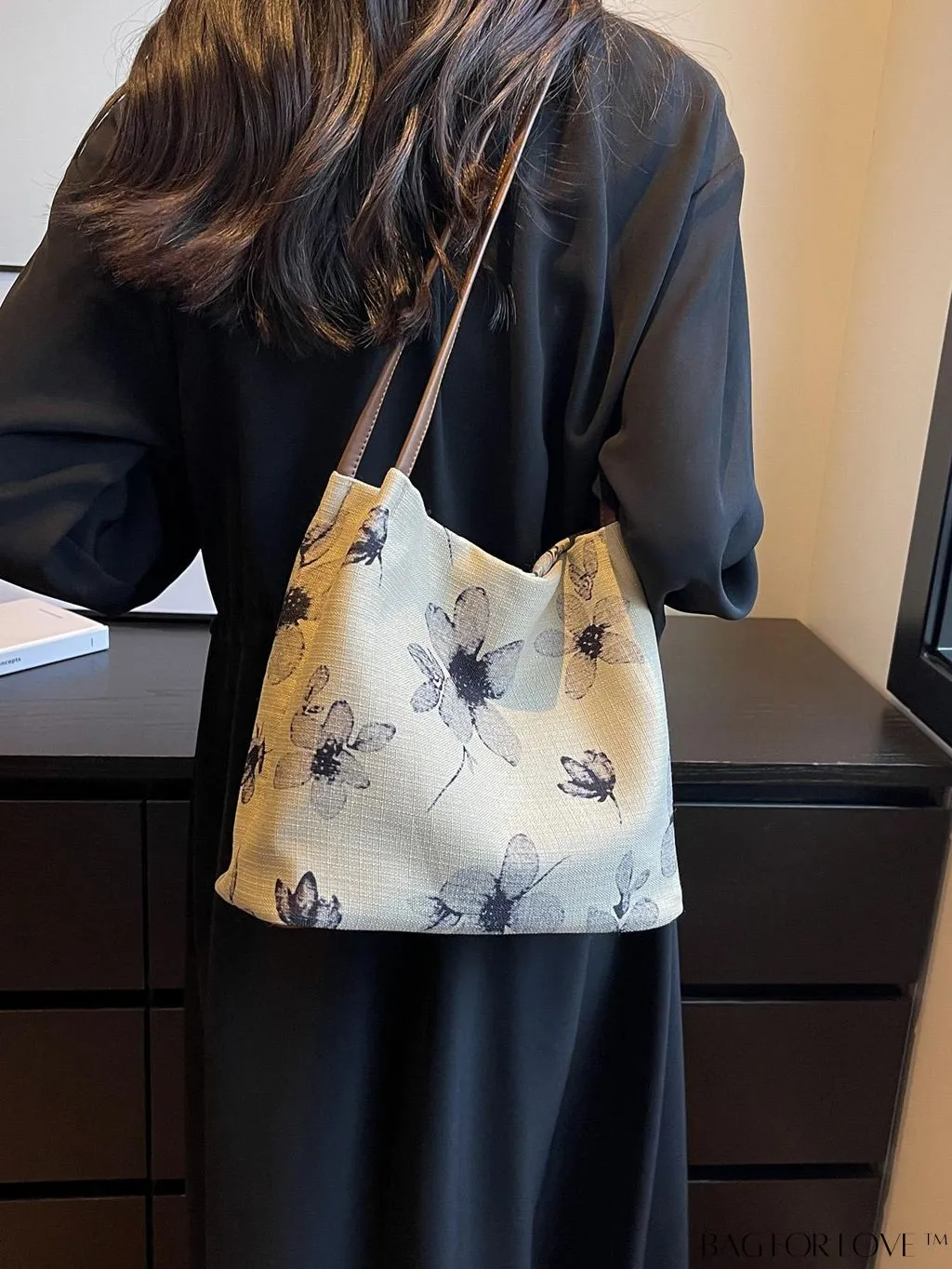 BagForLove - Floral Embroidered Hobo Bag: Chic Graphic Design & Intricate Detail