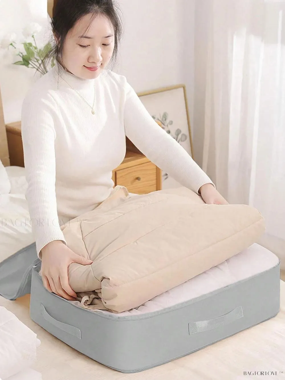BagForLove - Soft and Sturdy Blanket Organizer Container