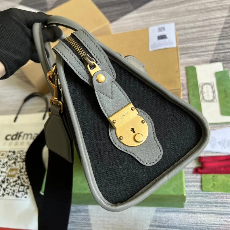 Charm - GG Bags - 1117