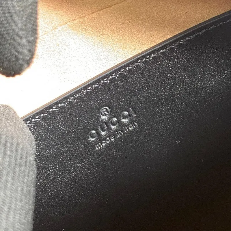 Charm - GG Bags - 1696