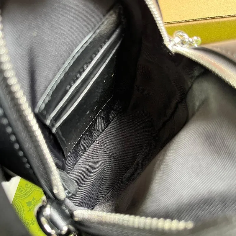 Charm - GG Bags - 184