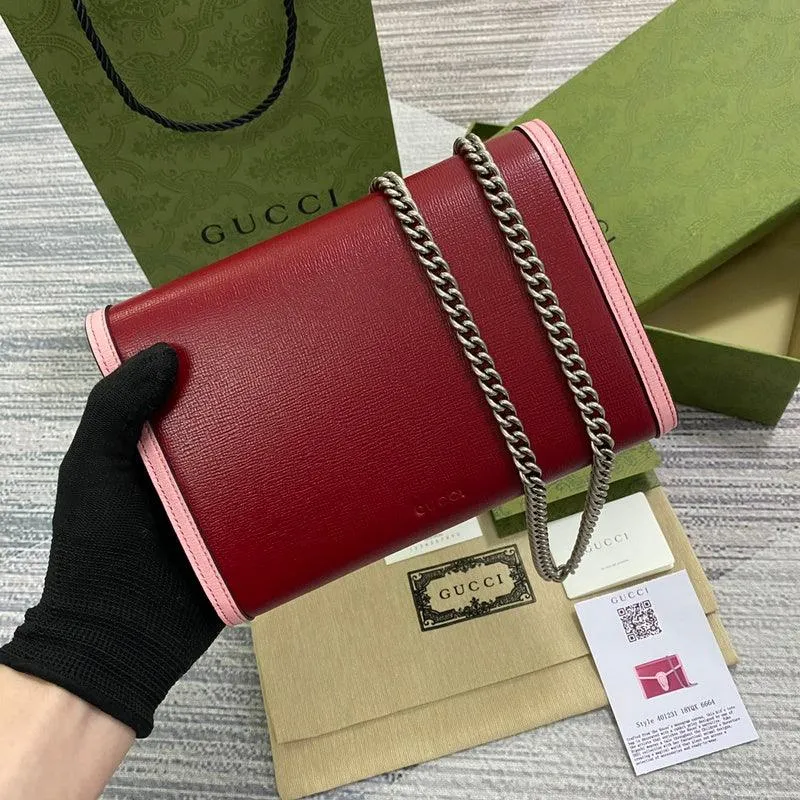Charm - GG Bags - 1938