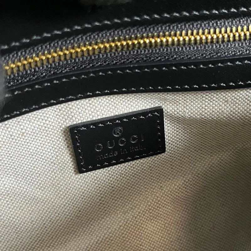 Charm - GG Bags - 611