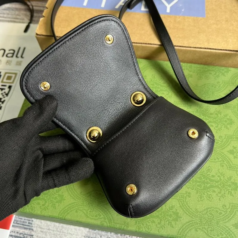 Charm - GG Bags - 697