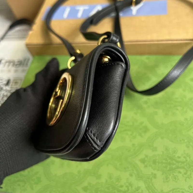 Charm - GG Bags - 697