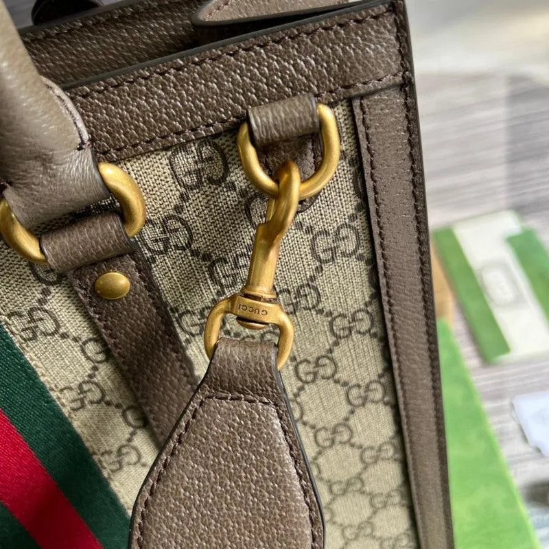 Charm - GG Bags - 904