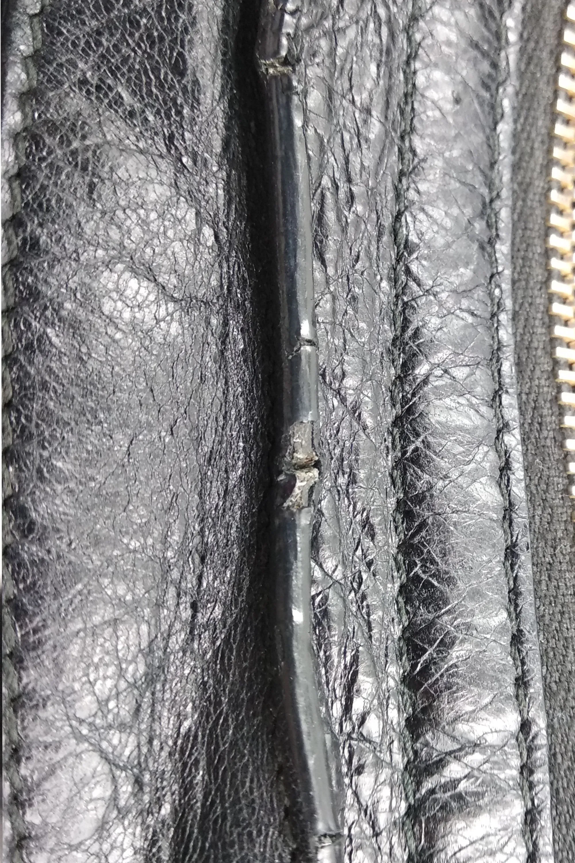 Classic City M Black