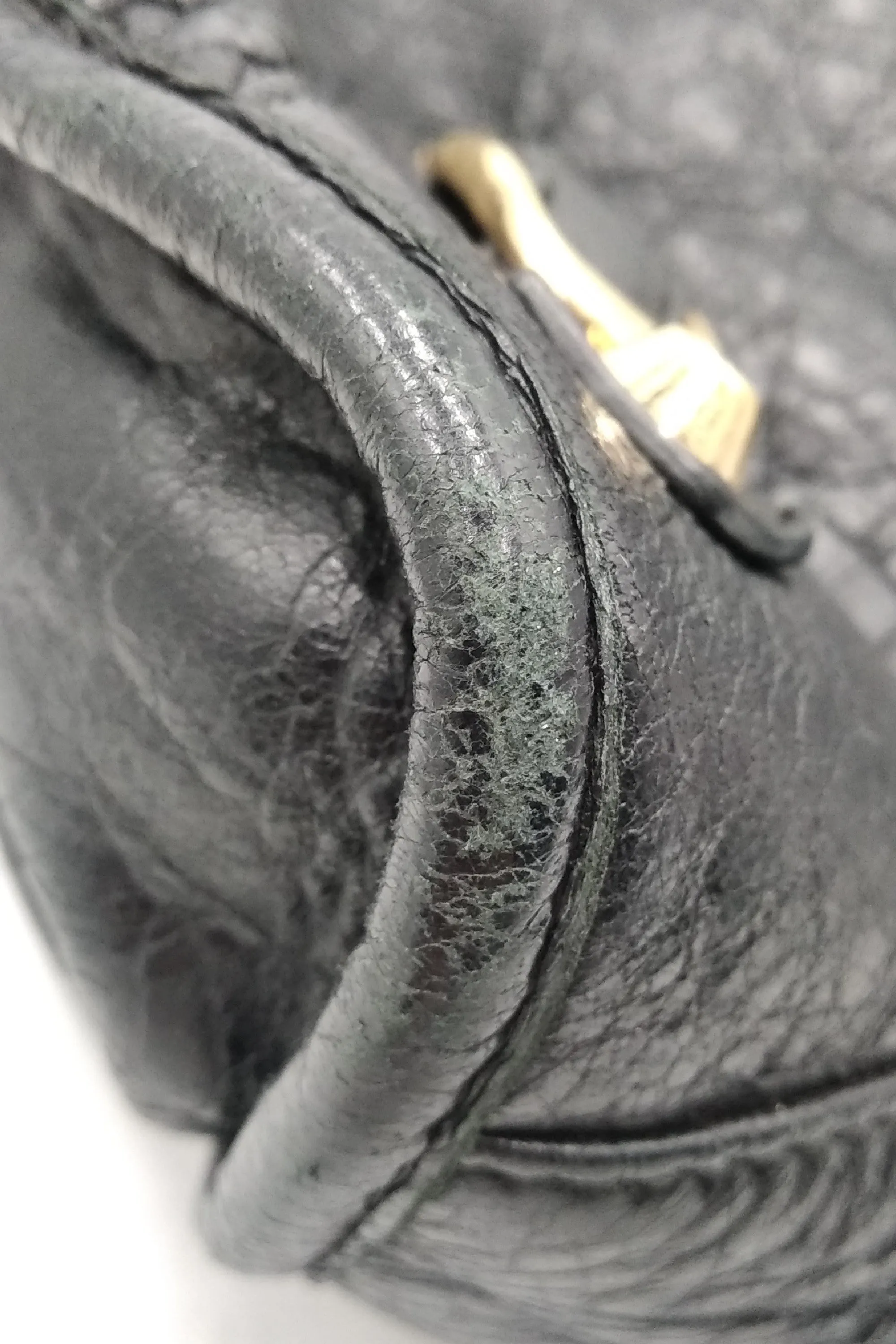Classic City M Black