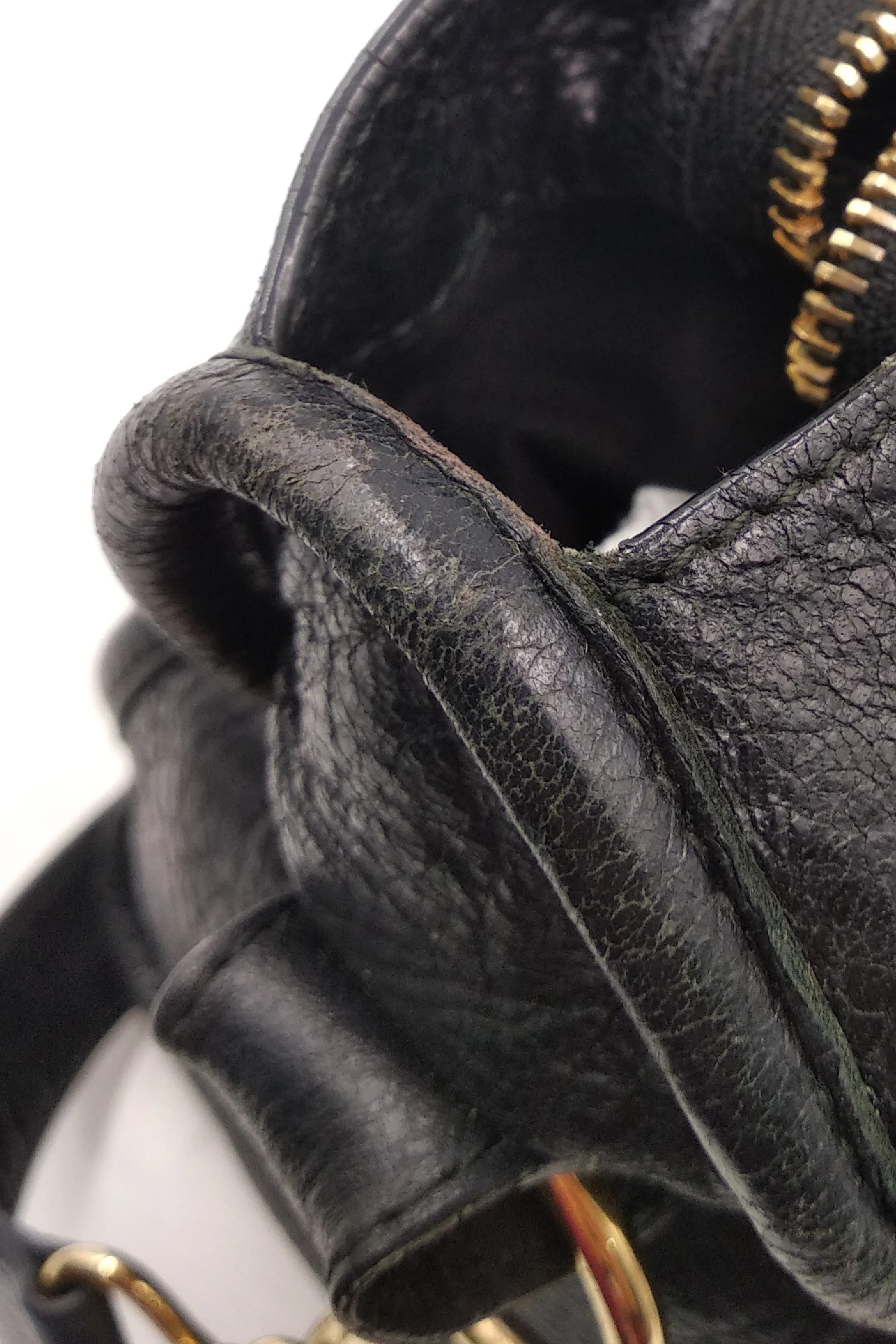 Classic City M Black