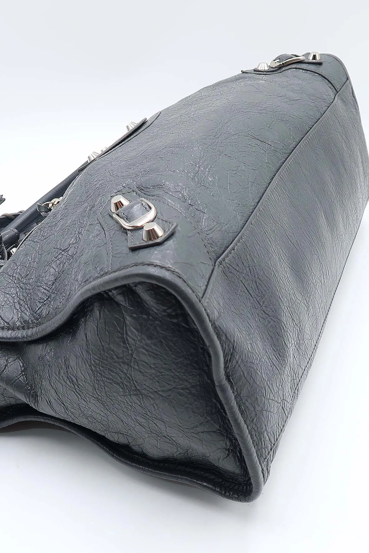 Classic City M Dark Grey