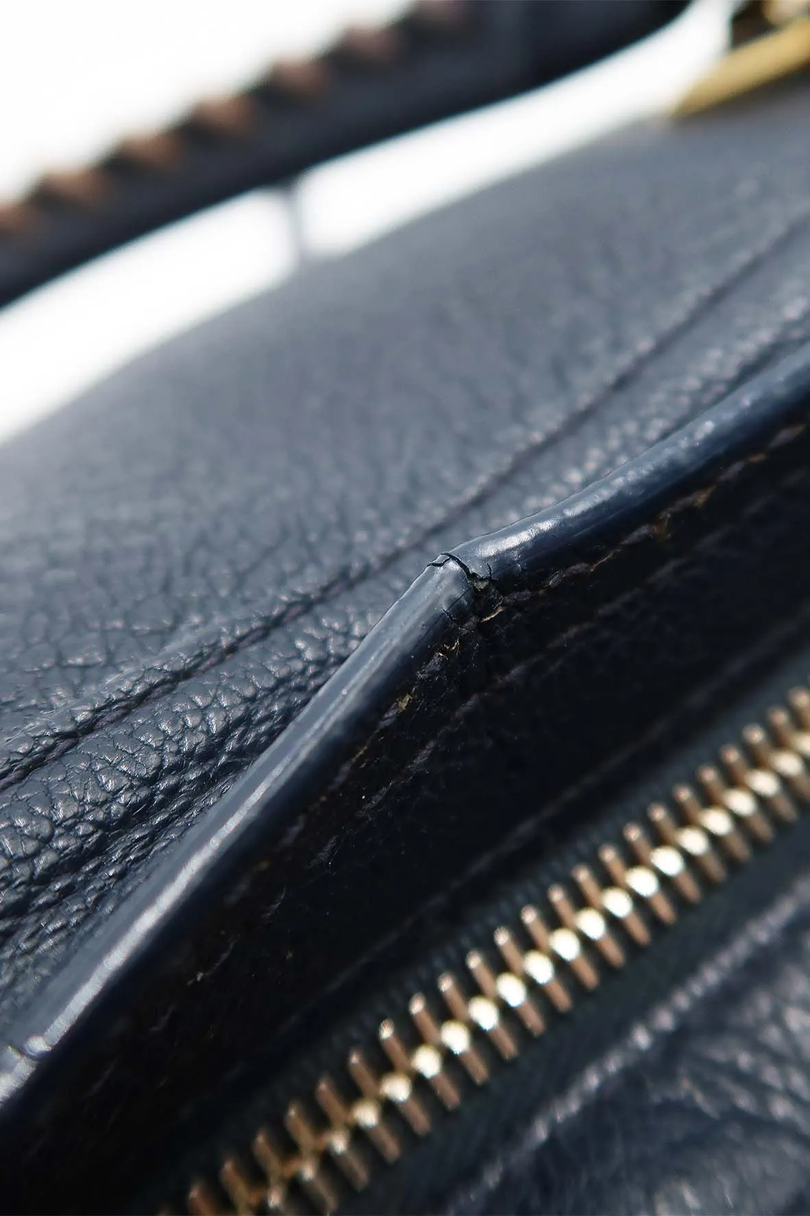 Classic City S Metallic Edge with Gold Hardware Navy