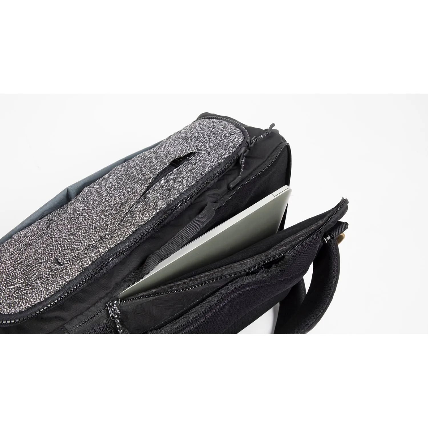 Doughnut Sturdy Shield Series - Black
