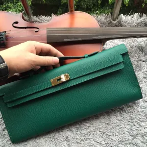 Handcrafted Cut Christmas clearance Clutch Kelly Hurry, limited slots Green Hermes