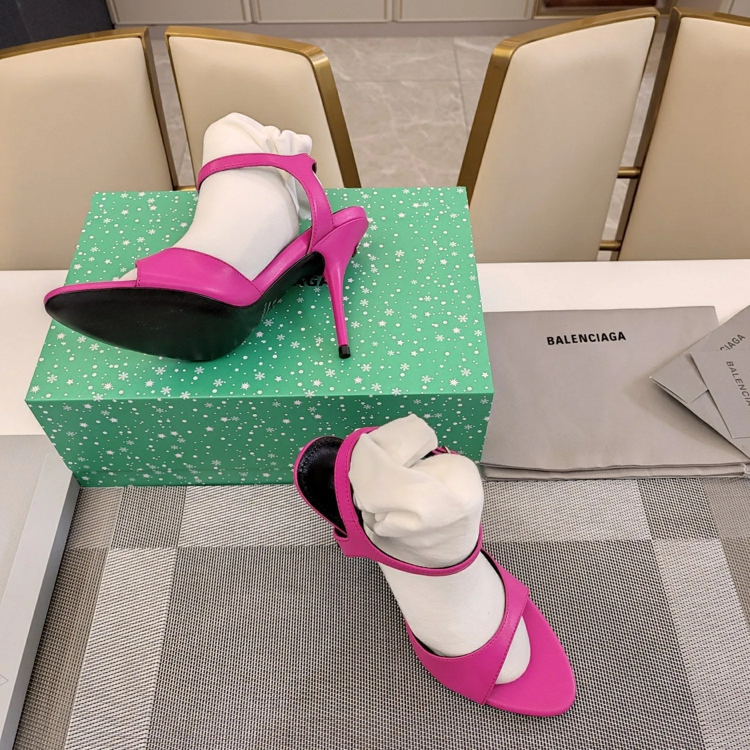 HIGH PINK HEEL STRAPPY Balanciaga AI-powered CALFSKIN TOE OPEN Exclusive collection IN