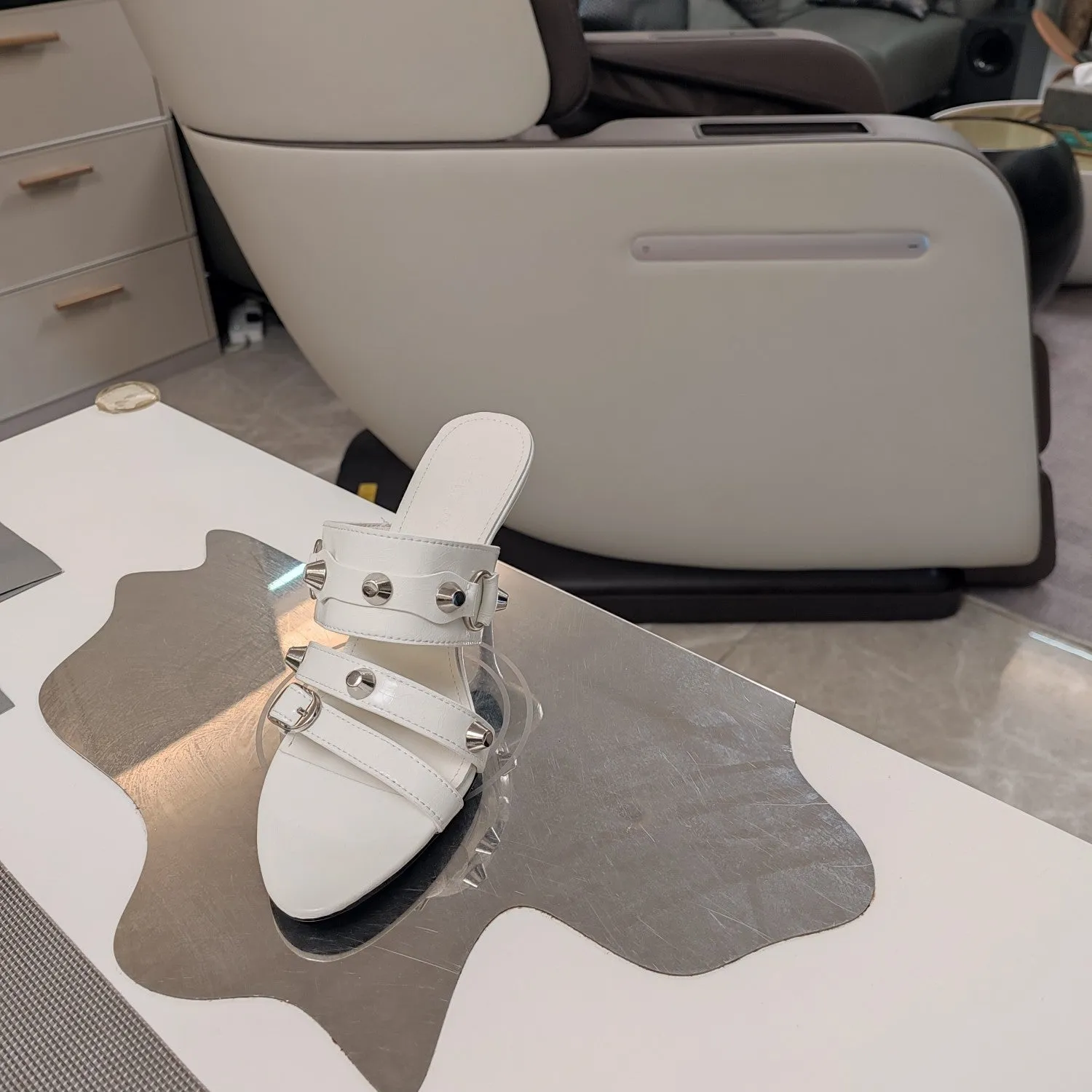 STUDDED SHEEPSKIN Specialized range Price drop SANDALS STRAPPY IN WHITE WAX-OIL HIGH-HEELED Balanciaga