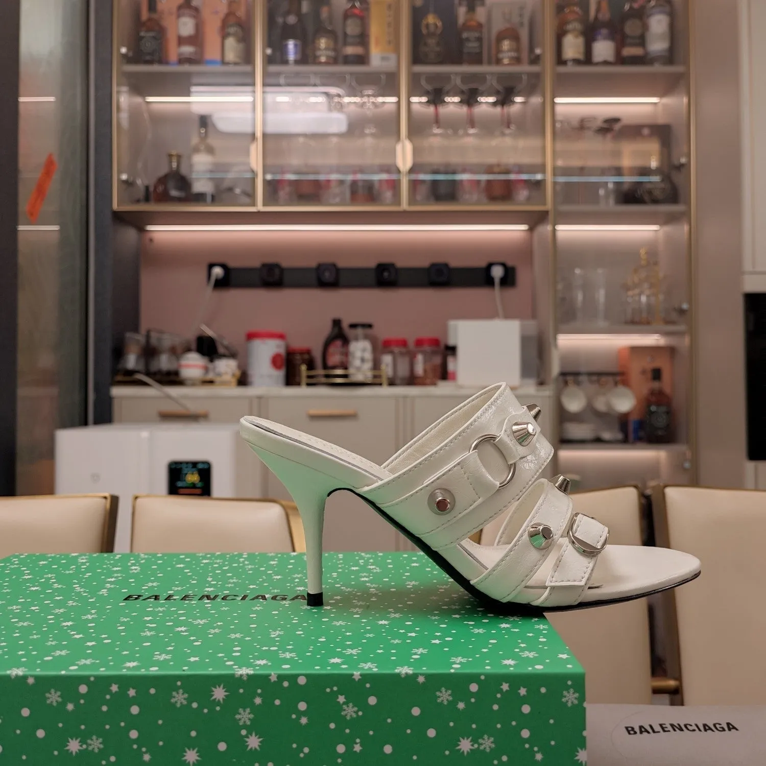 STUDDED SHEEPSKIN Specialized range Price drop SANDALS STRAPPY IN WHITE WAX-OIL HIGH-HEELED Balanciaga
