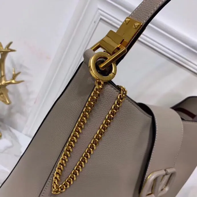 Sturdy Discounted coupons CC - 1562 Bags - Bags Valentino