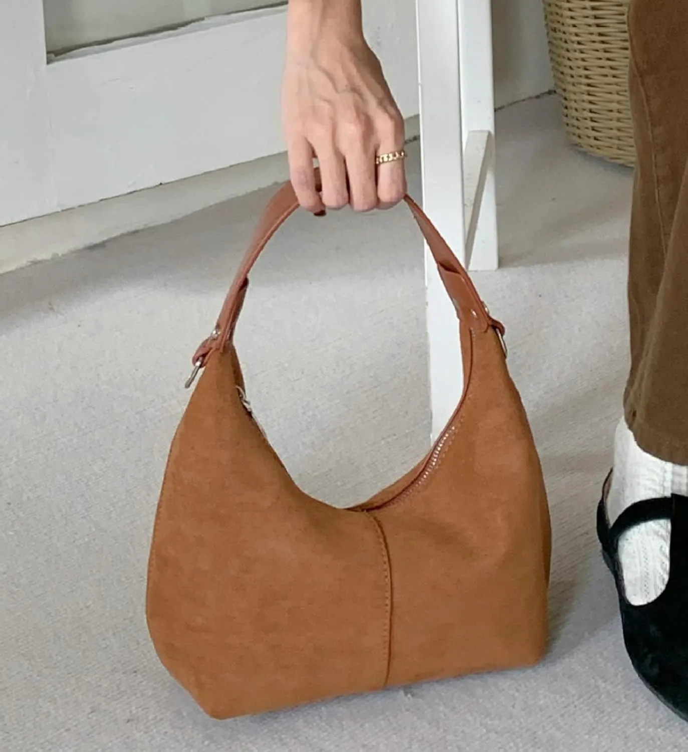 Suede Crescent Bag Women 2025 Retro Suede Slouchy Bag Fall Work Handbag Shoulder Bag Slouchy Tote Underarm Purse