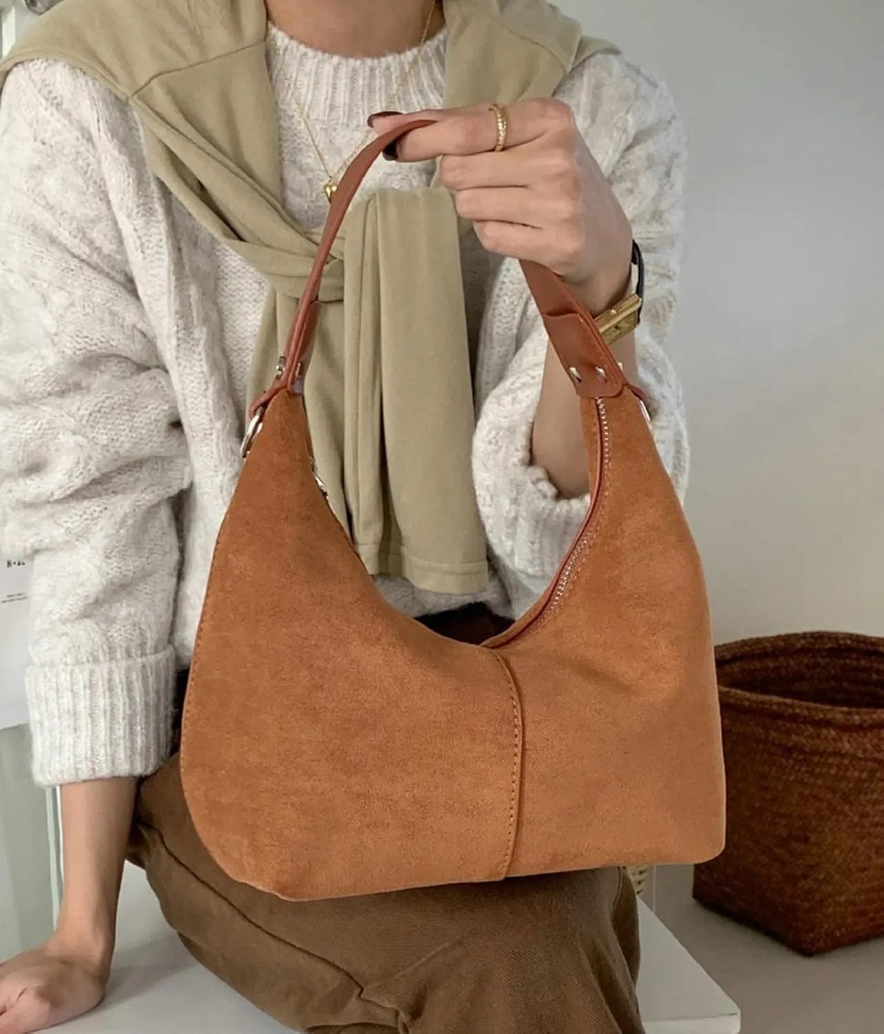 Suede Crescent Bag Women 2025 Retro Suede Slouchy Bag Fall Work Handbag Shoulder Bag Slouchy Tote Underarm Purse