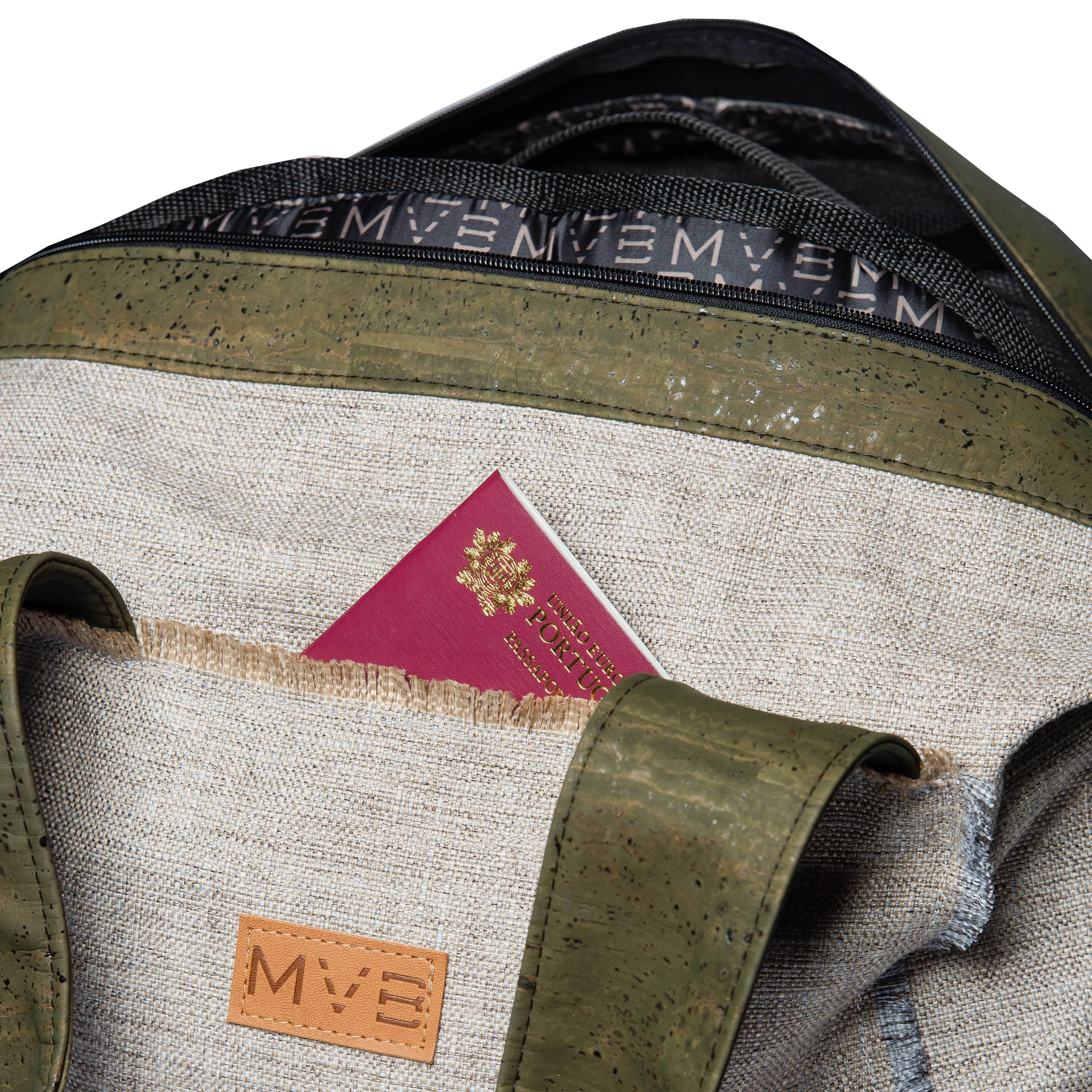 Summer Vegan Cork & Canvas Weekend Bag | Soft Earth