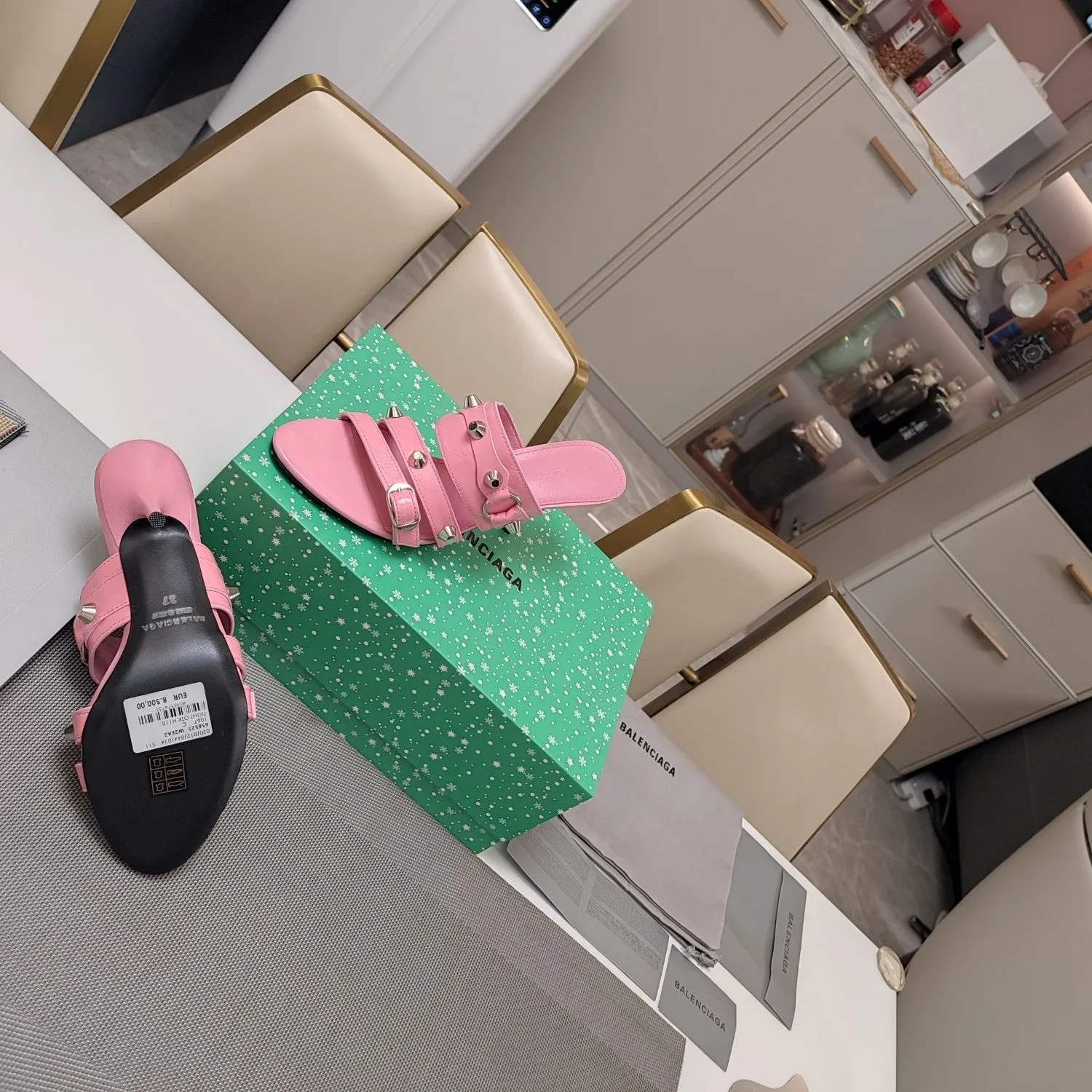 WEWAK SHEEPSKIN STUDDED Balanciaga Unique collection PINK STRAPPY SANDALS IN Excellent HIGH-HEELED WAX-OIL